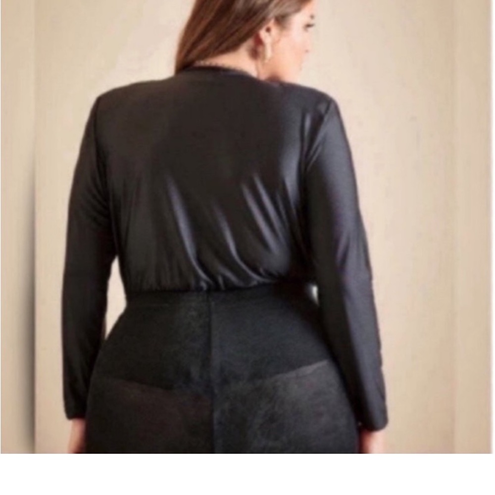 Plus Black Plunging Neck Black Bodysuit - Picture 4 of 7